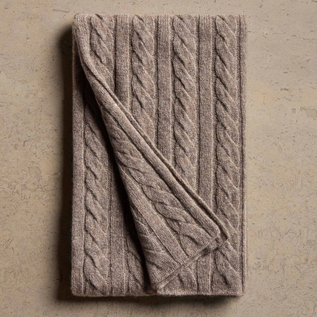 제임스펄스 Lightweight Cashmere Cableknit Beanie & Scarf Gift Set - Beige Melange 상품 이미지 3