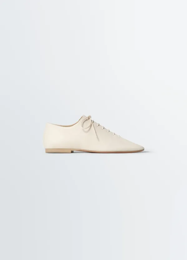 SOURIS FLAT CLASSIC DERBIES IN LEATHER