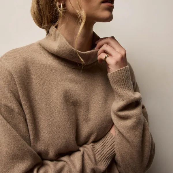Spun Cashmere Funnel Neck Sweater - Coffee