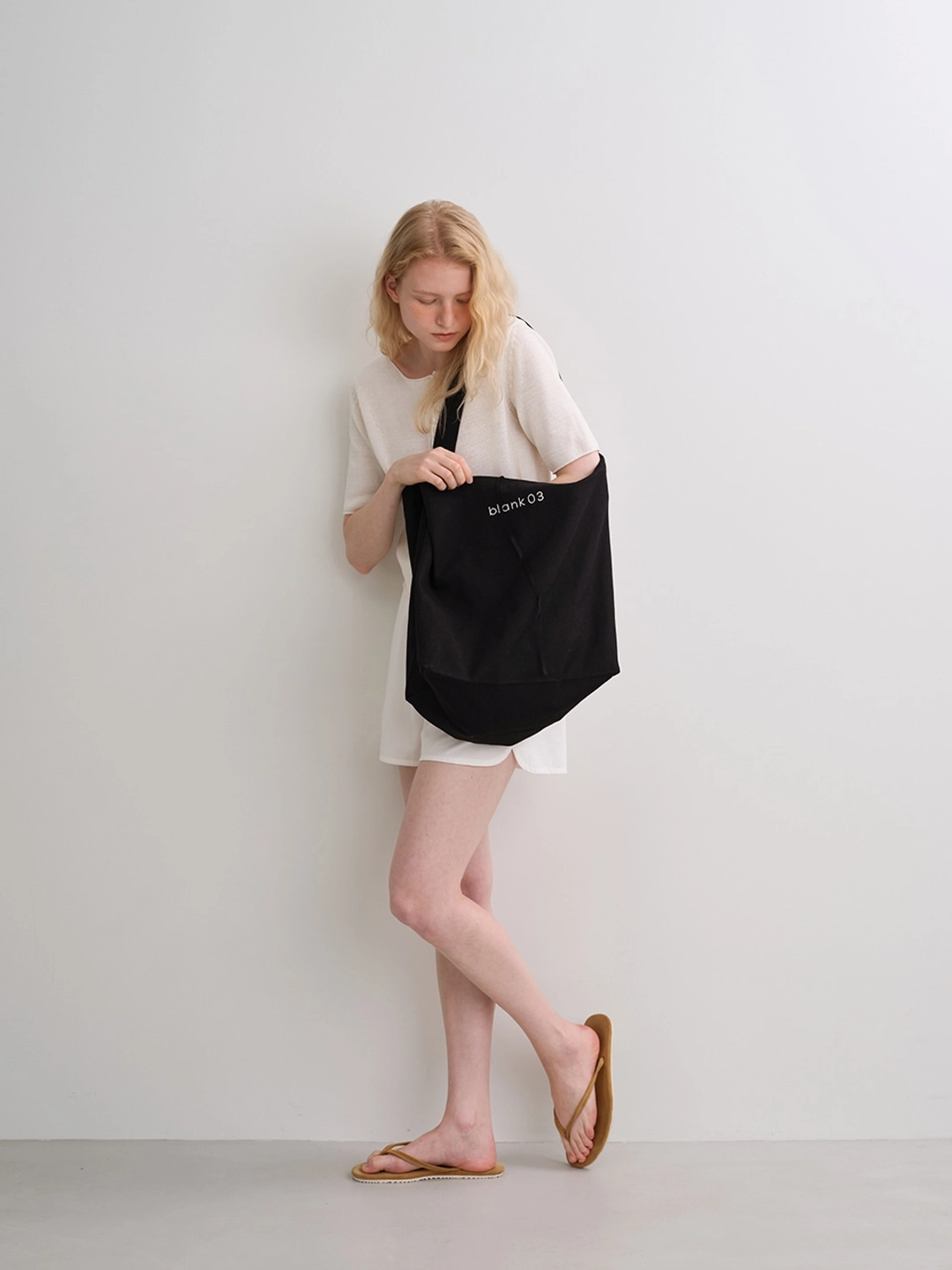 블랭크공삼 cotton button pullover (ecru) 상품 이미지 3