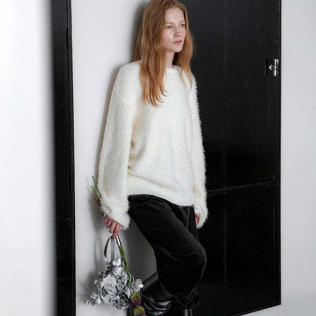 아뜰리에 나인 (T-7155)GLOW FLUFFY KNIT PULLOVER 상품 이미지 1