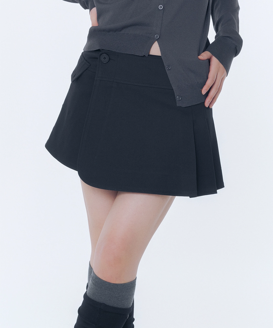 미세키서울 [레이 PICK] Omoi pleats wrap skirt BLACK 상품 이미지 2