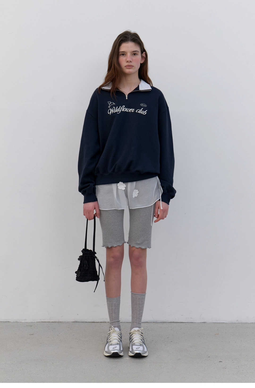 순수 (3rd Re-stock) Club Sweatshirt (Navy) 상품 이미지 1