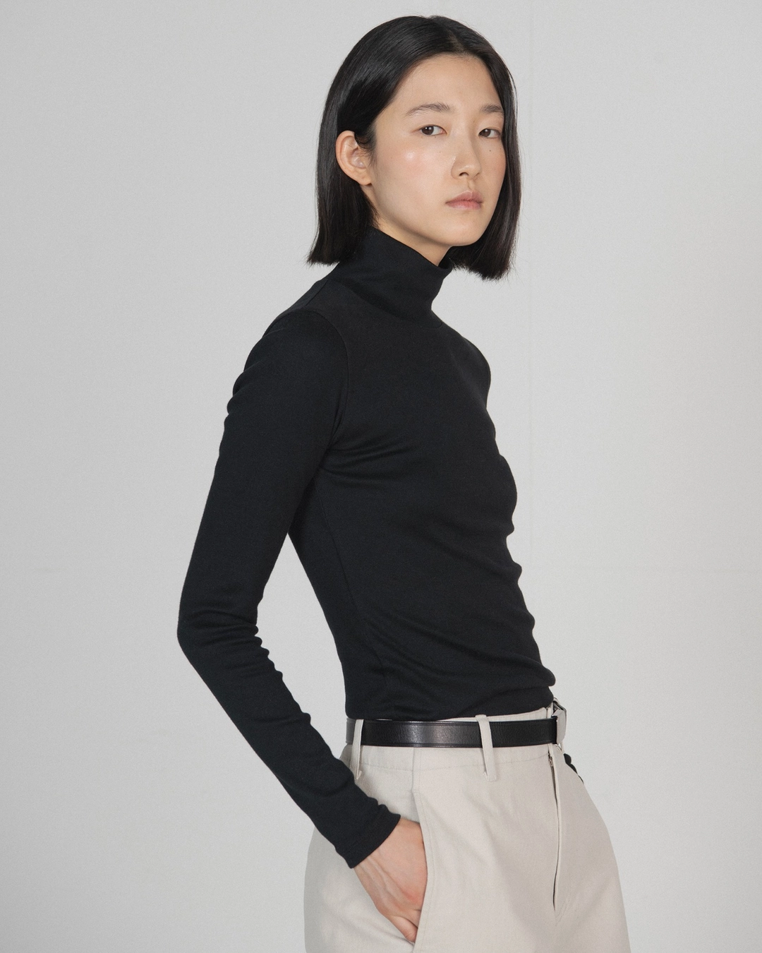 브라운야드 W Giza Cotton Turtle Neck, Black 상품 이미지 2