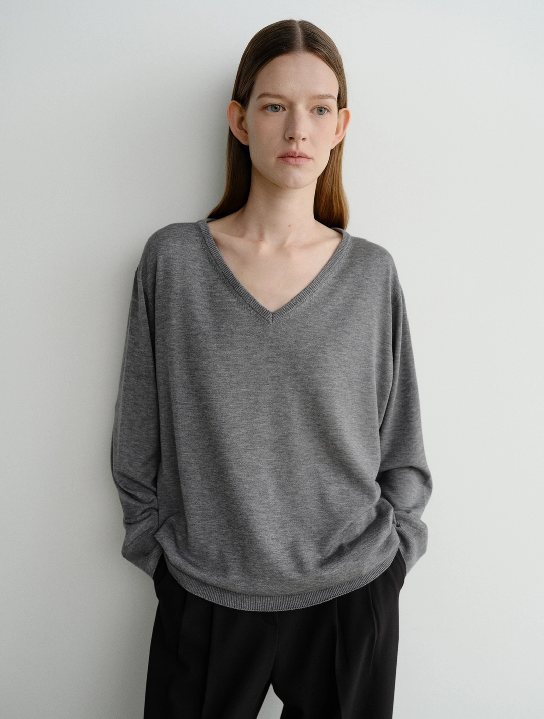 이아 Wool Silk V Neck Pullover (Grey) 상품 이미지 3
