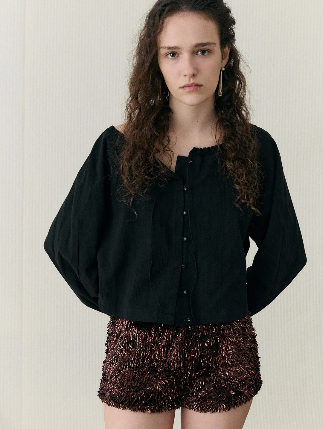 포에토 Drawin lace blouse - black 상품 이미지 2