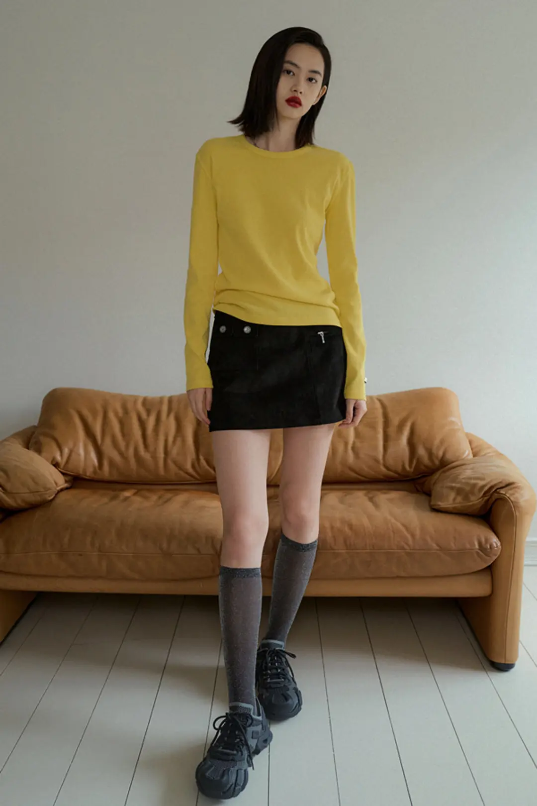 오버듀플레어 SUEDE MINI SKIRT_BLACK 상품 이미지 2