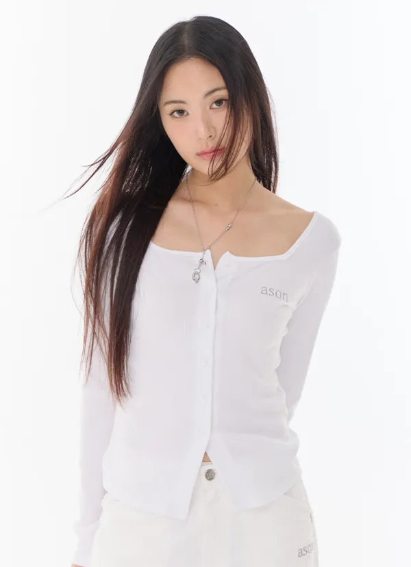 MUTE BUTTON CARDIGAN / WHITE