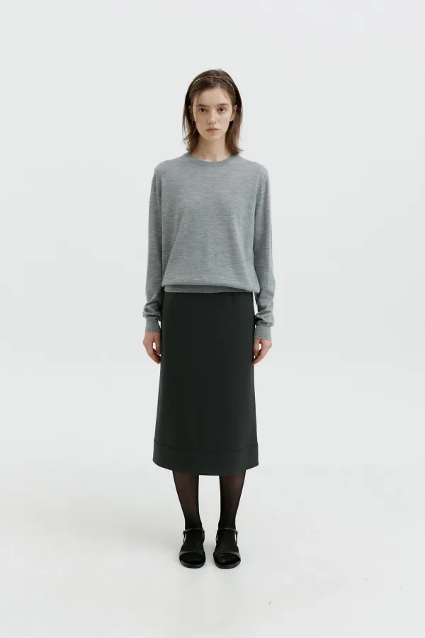 Plain Round Neck Knit