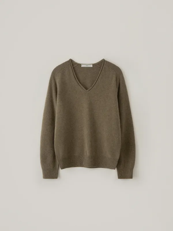 Edin V-Neck Alpaca Knit - Brown