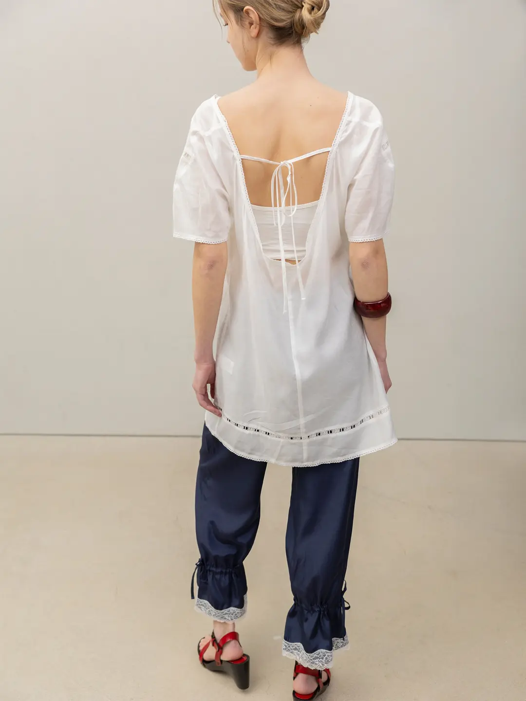 포에브 Balloon Sleeve Lace Dress - White 상품 이미지 2
