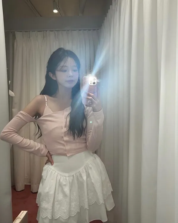 @g_one0807Yui cardigan set (Pink)Irene skirt (Ivory)