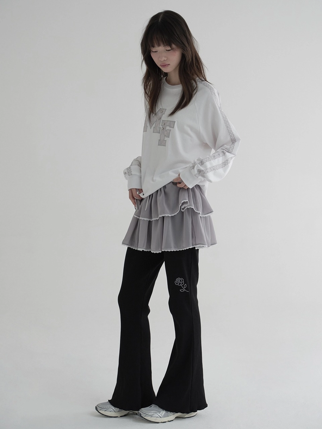 마가린핑거스 ROSE BOOT-CUT PANTS (BLACK) 상품 이미지 2