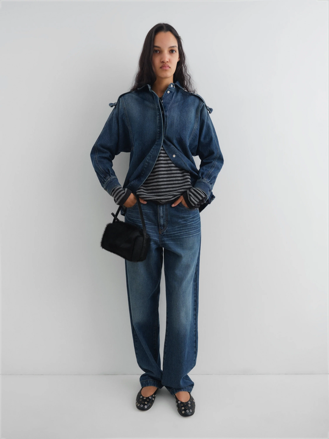 기마구아스 Ruffle Shirt 상품 이미지 2