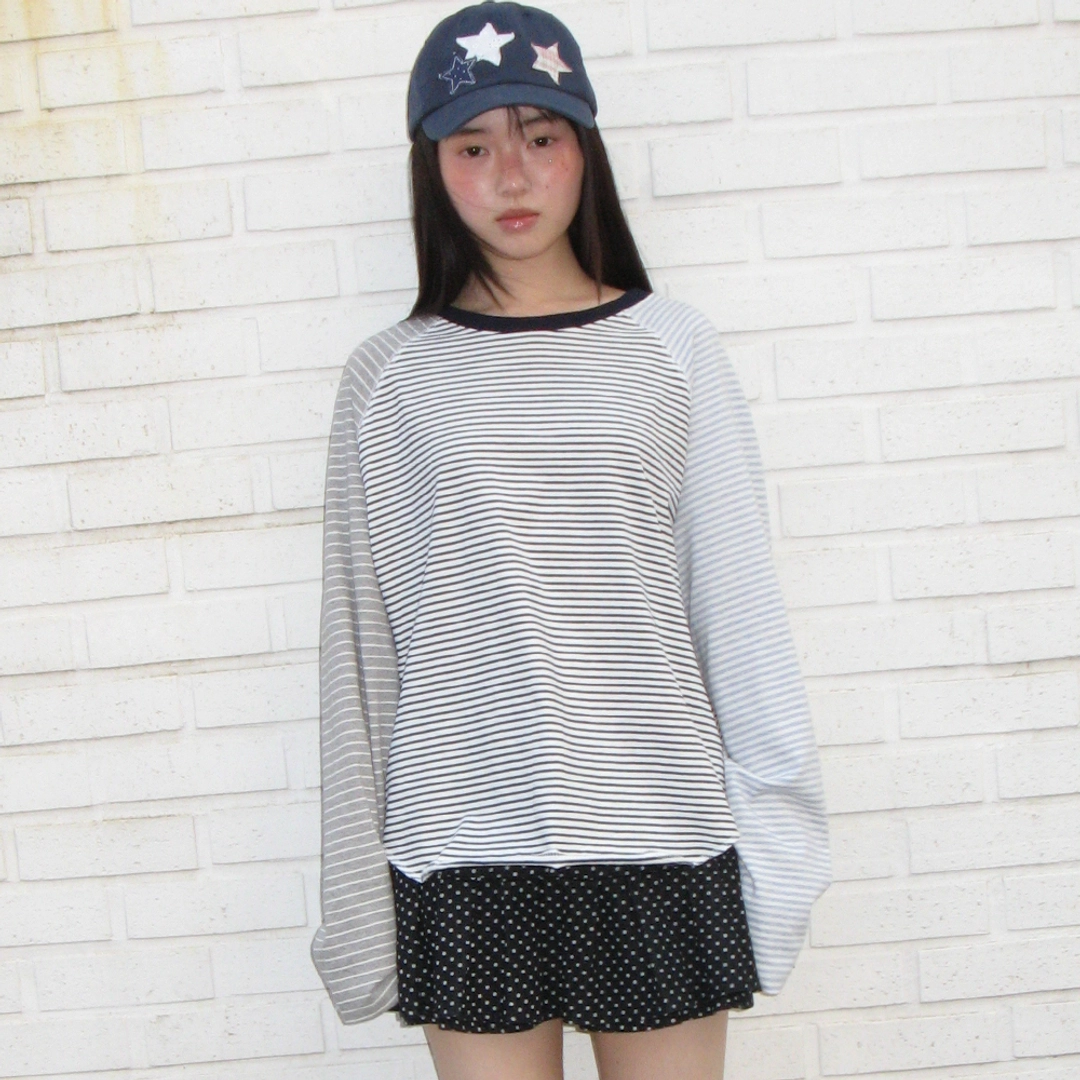 론론 3 MULTI STRIPE LOOSE FIT LONG SLEEVE BLACK 상품 이미지 2