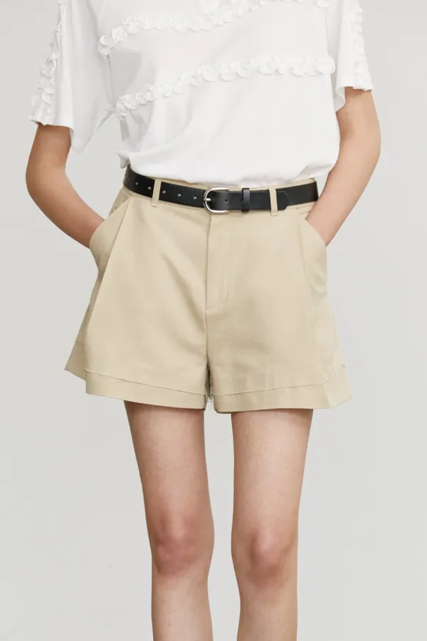 COTTON RAW CUT SHORTS (BEIGE)
