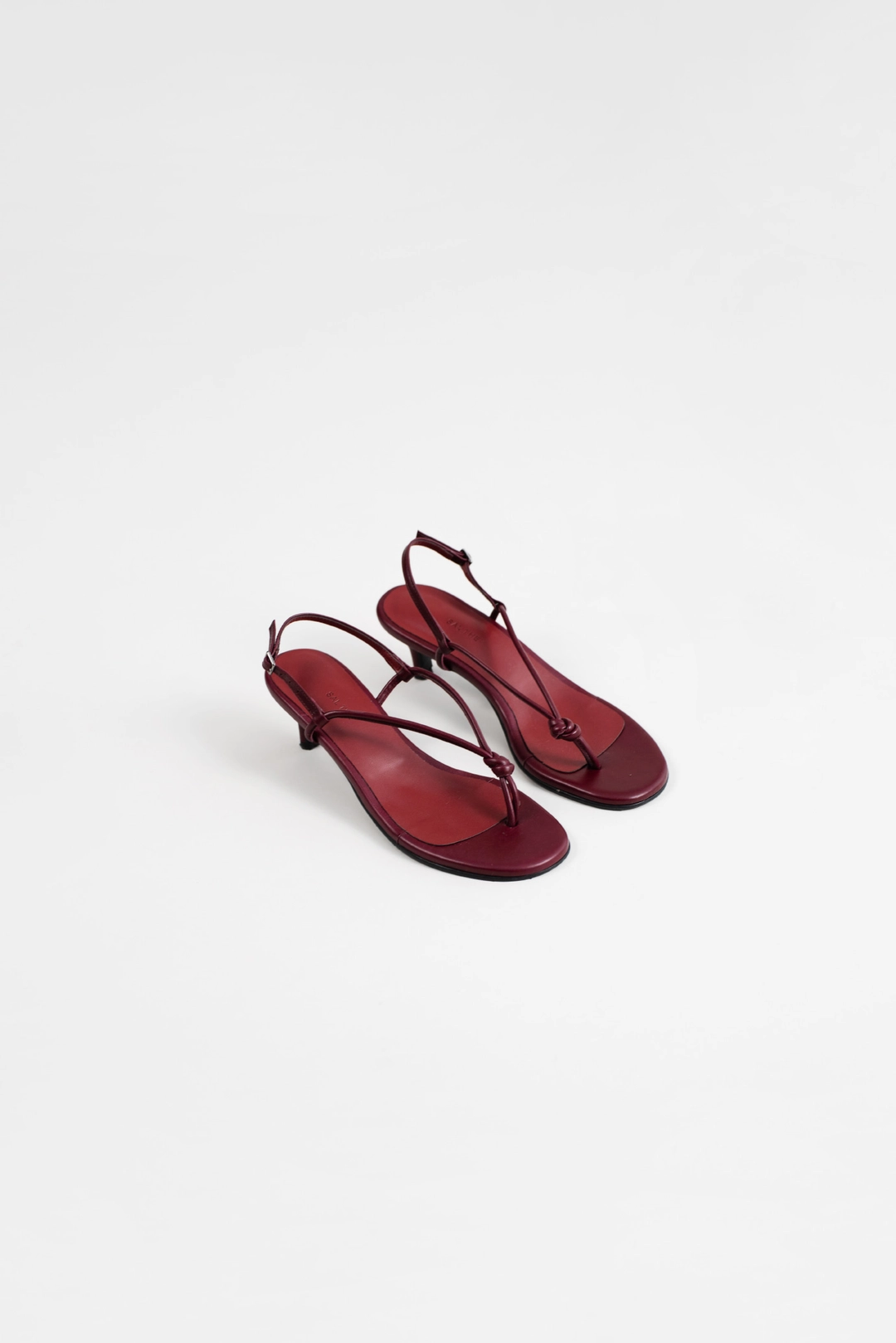 스앨더 37565_Burgundy heeled sandals 상품 이미지 1