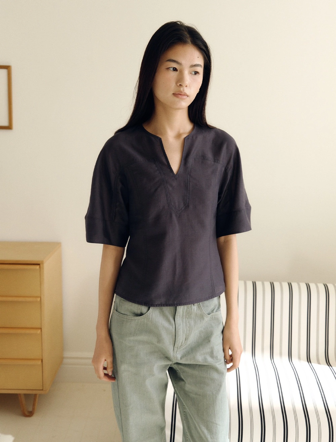 솔티페블 LINEN PANEL BLOUSE [CHARCOAL] 상품 이미지 1