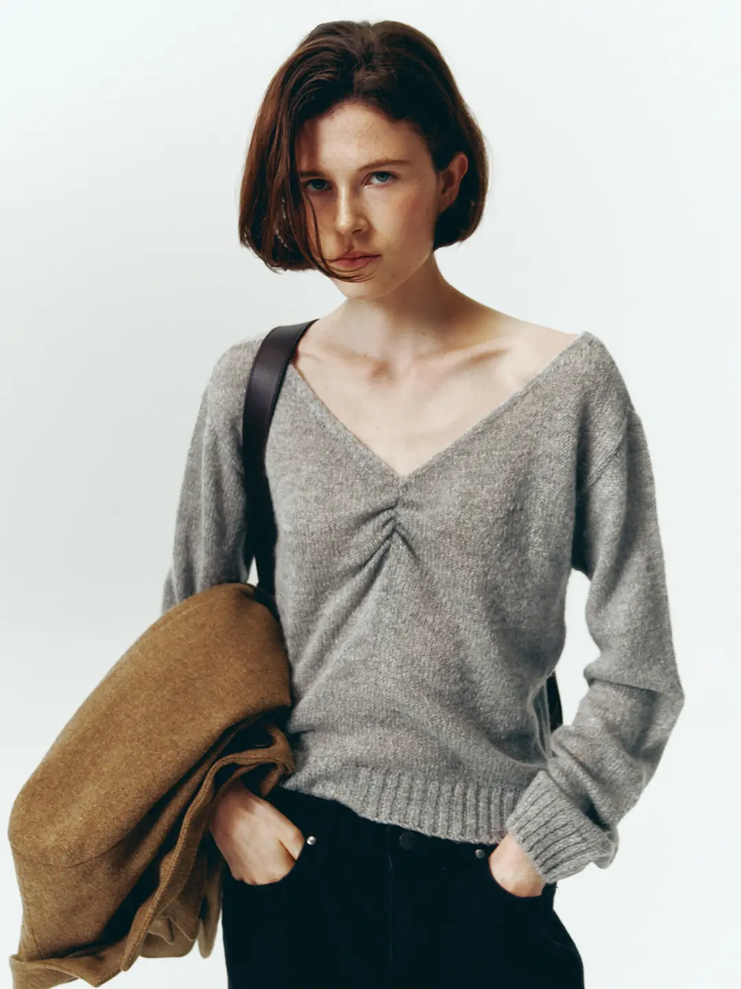 리볼드 [5차 리오더]Off-Shoulder Shirring NT_(Gray) 상품 이미지 2