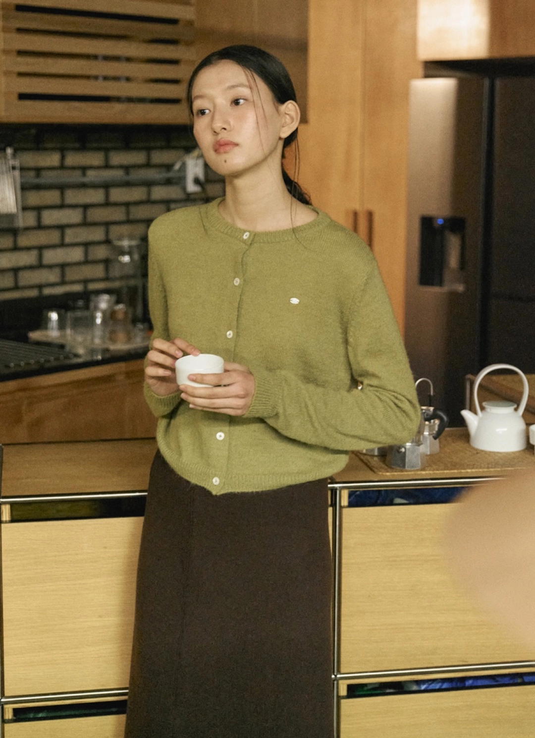 스텝어라운드 Kid Mohair Round Crop Cardigan_OLIVE 상품 이미지 2