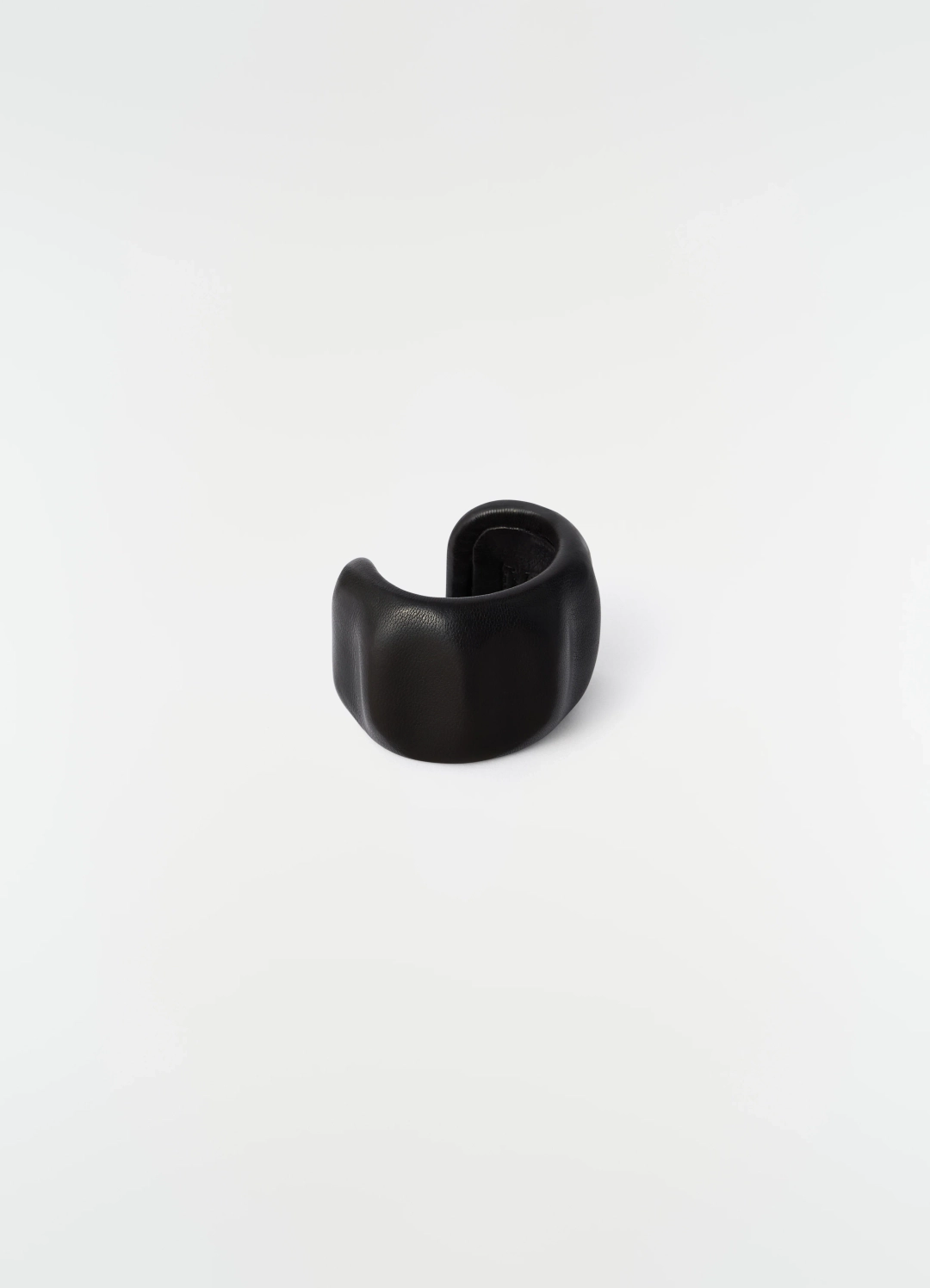 르메르 CARLOS CUFF IN LEATHER 상품 이미지 1