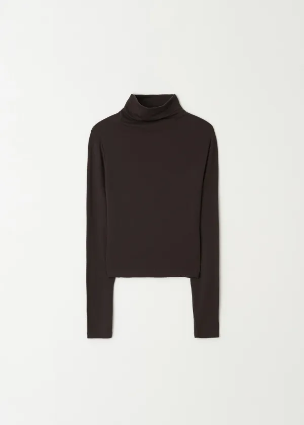 Soft half-turtleneck t-shirt