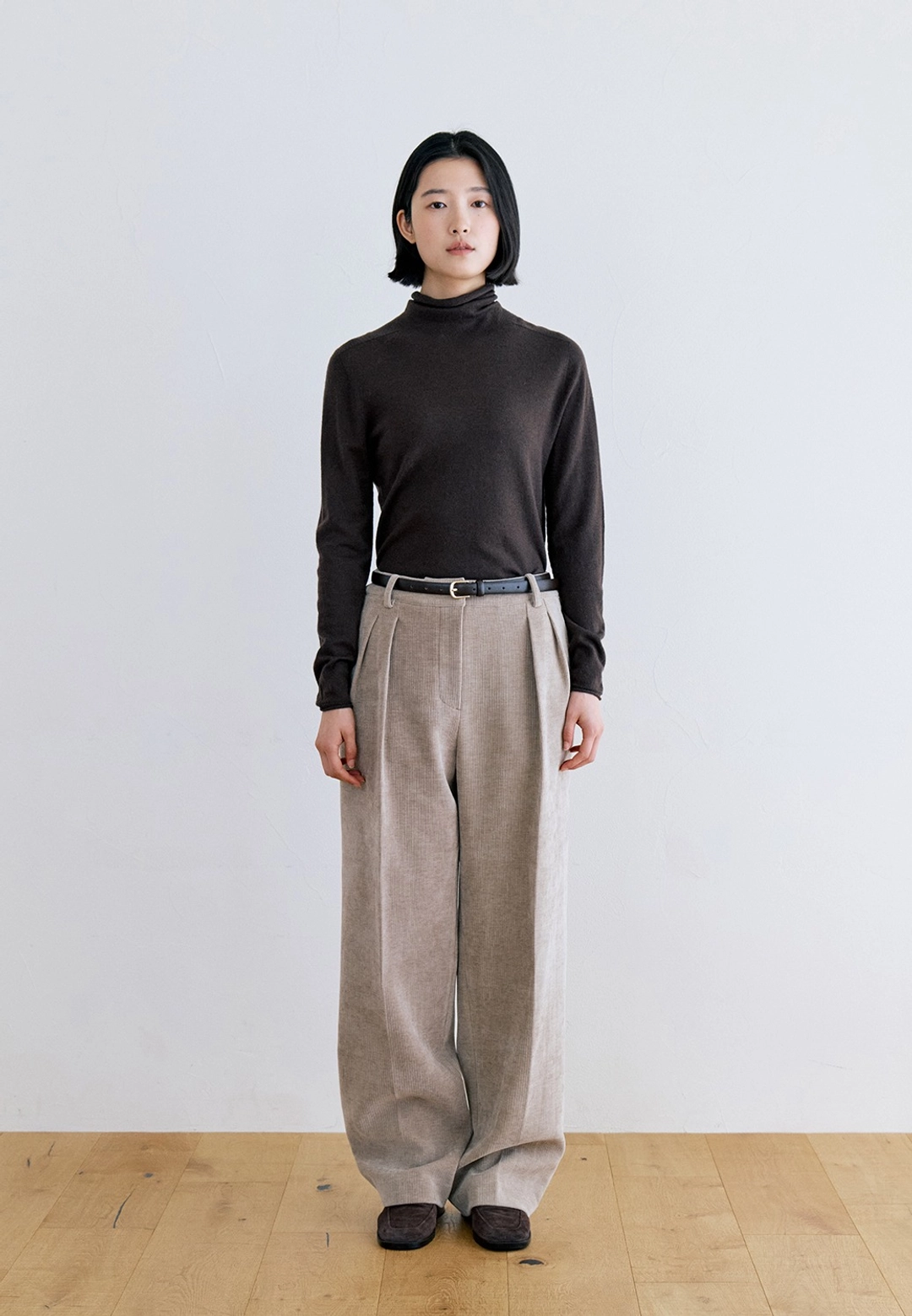노티아 VELVET CORDUROY PANTS - BEIGE 상품 이미지 2