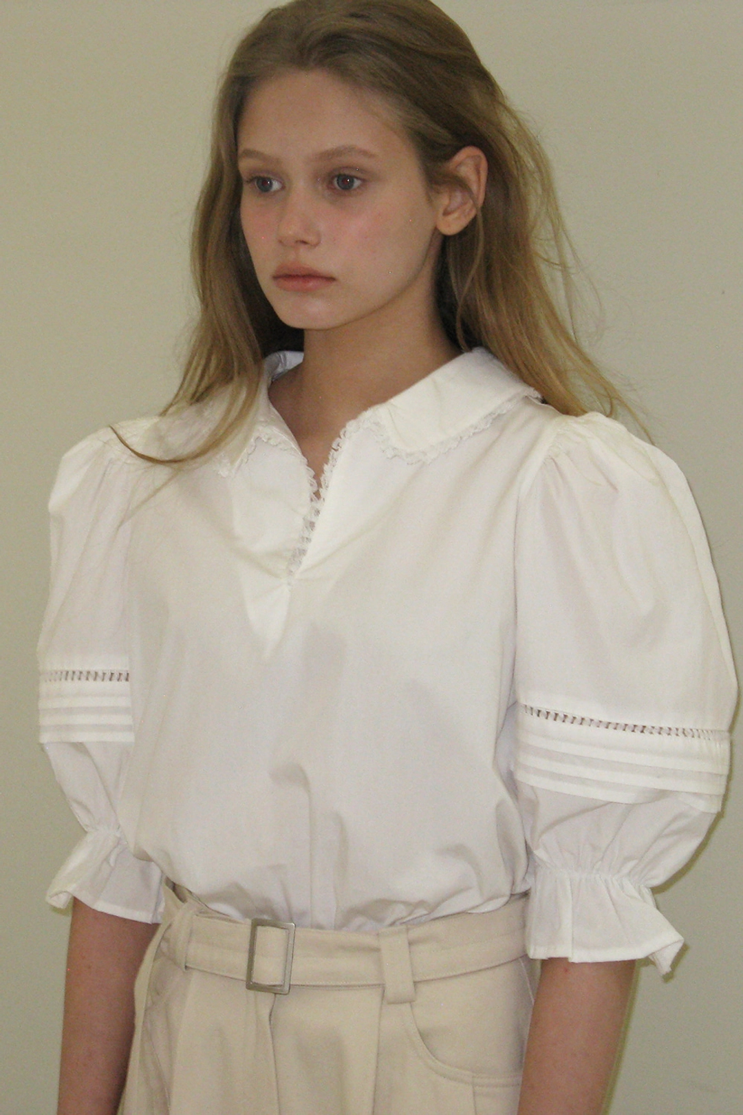 위드아웃썸머 Rose frill blouse 상품 이미지 2