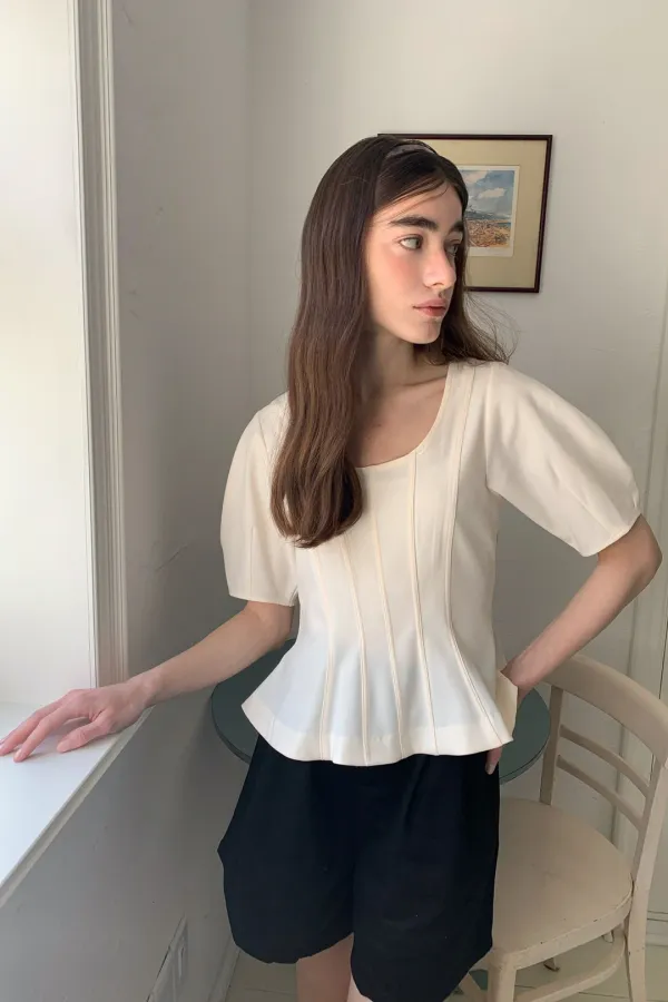 Bella Blouse / Light Beige