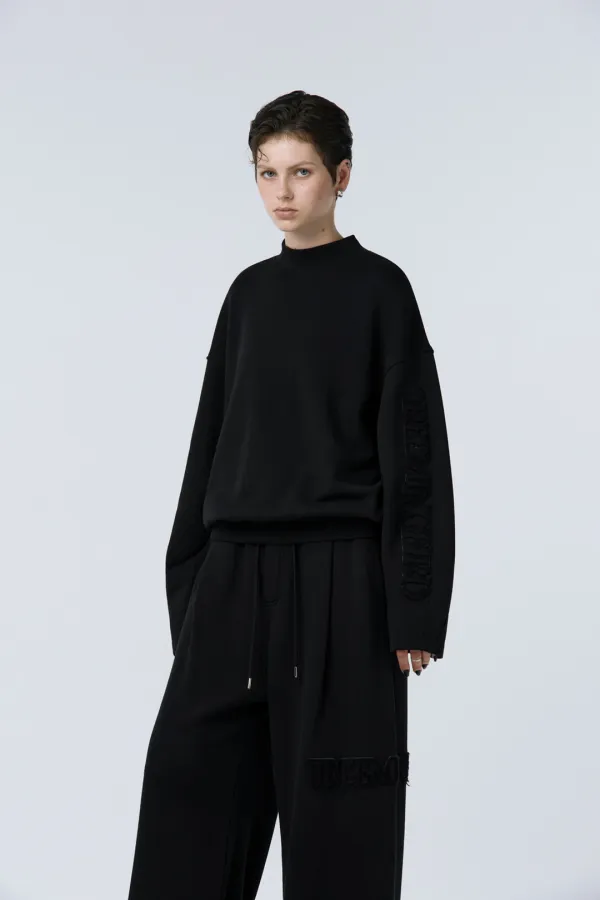 Cut-out Patch Mock Neck Sweatshirt [ Black ]