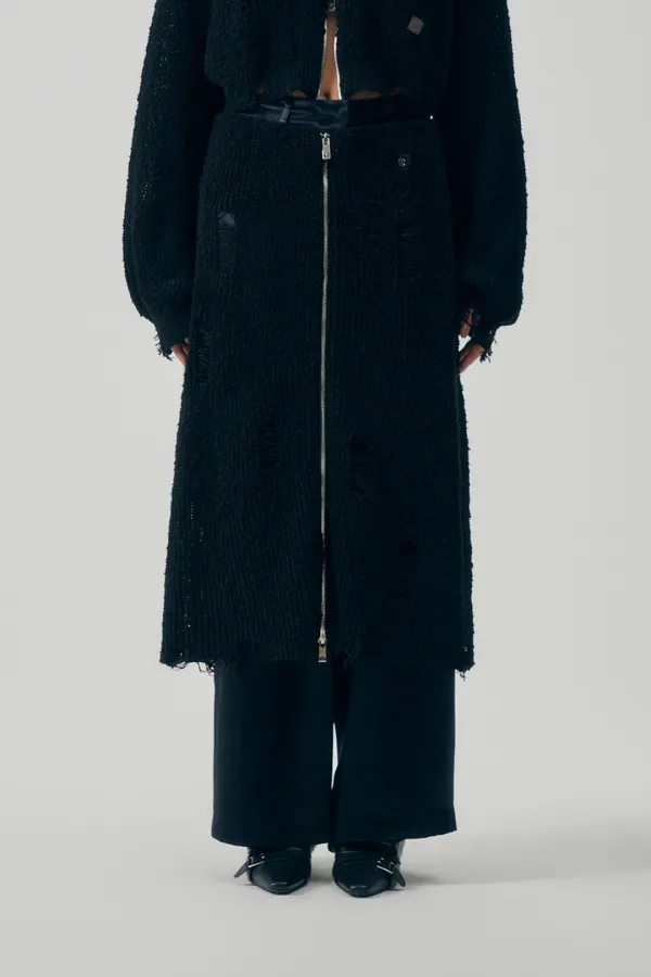Linksle Texture Knit Set-up Skirt [ Black ]