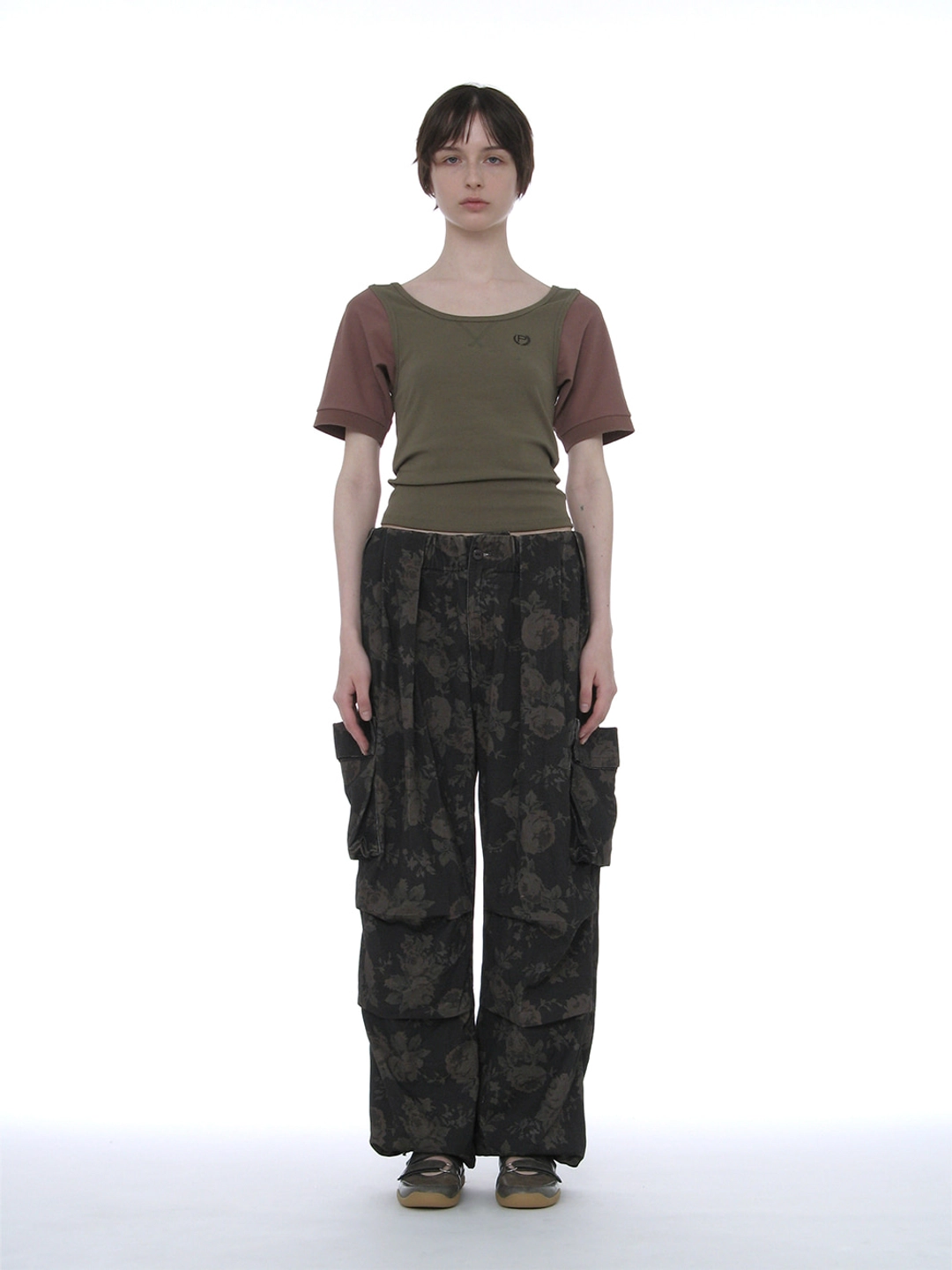 파르티멘토 [WOMEN] SCOOP-NECK BAT SLEEVE TOP_KHAKI GREEN 상품 이미지 2