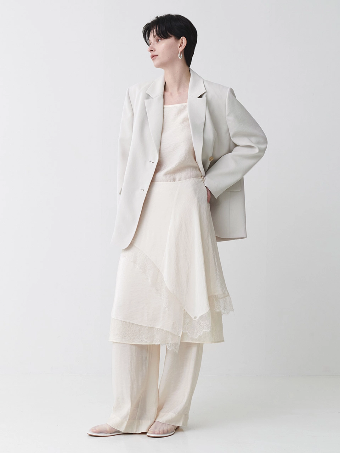 루에브르 Asymmetry Lace Layered Skirt SW5MS256-03 상품 이미지 2