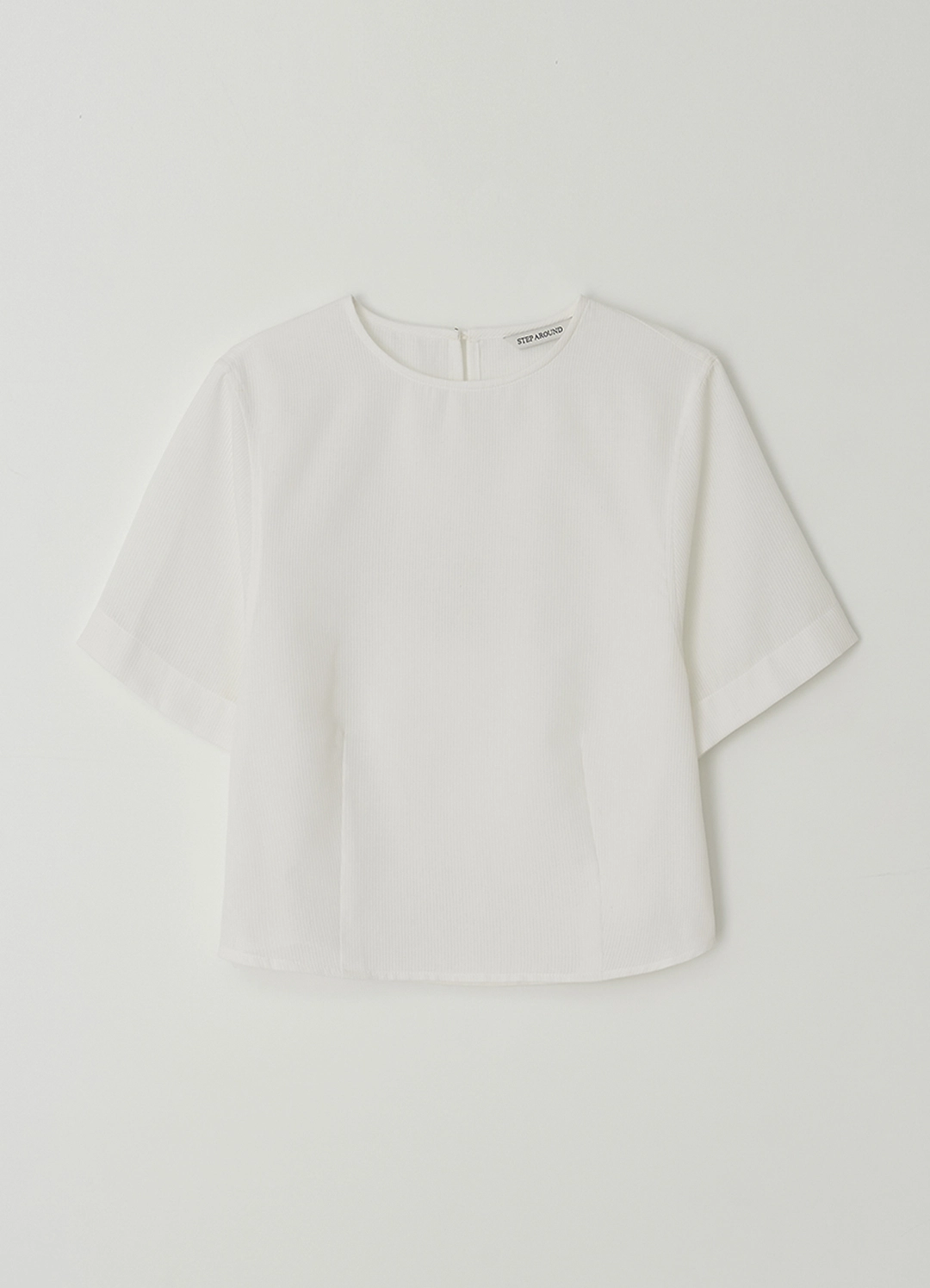 스텝어라운드 Seersucker half sleeve blouse_WHITE 상품 이미지 1