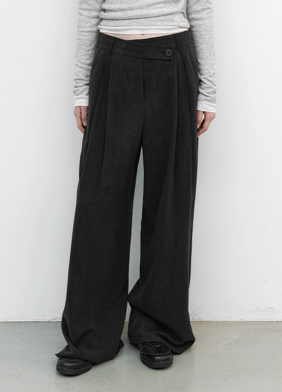 아뜰리에 나인 (PT-5760)UNBAL WAIST CREASE WIDE TWOTUCK PANTS 상품 이미지 1