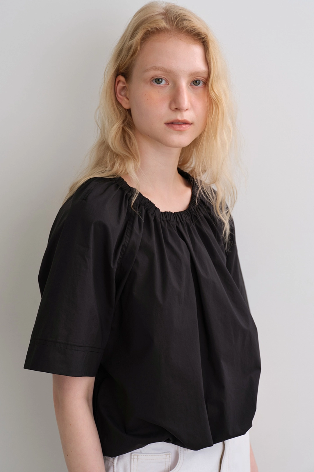 블랭크공삼 shirring banding blouse (black) 상품 이미지 2
