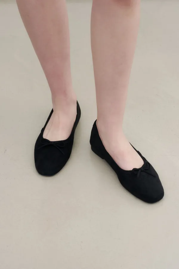 10.23 출고 Betty Suede Ribbon Flat - Black