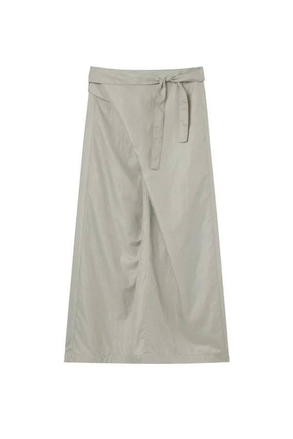 [2nd REORDER] GLOSSY WRAP SKIRT [BEIGE]