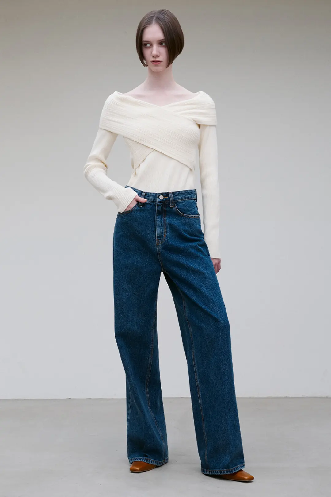 리이 FRONT CREASED DENIM PANTS 상품 이미지 3