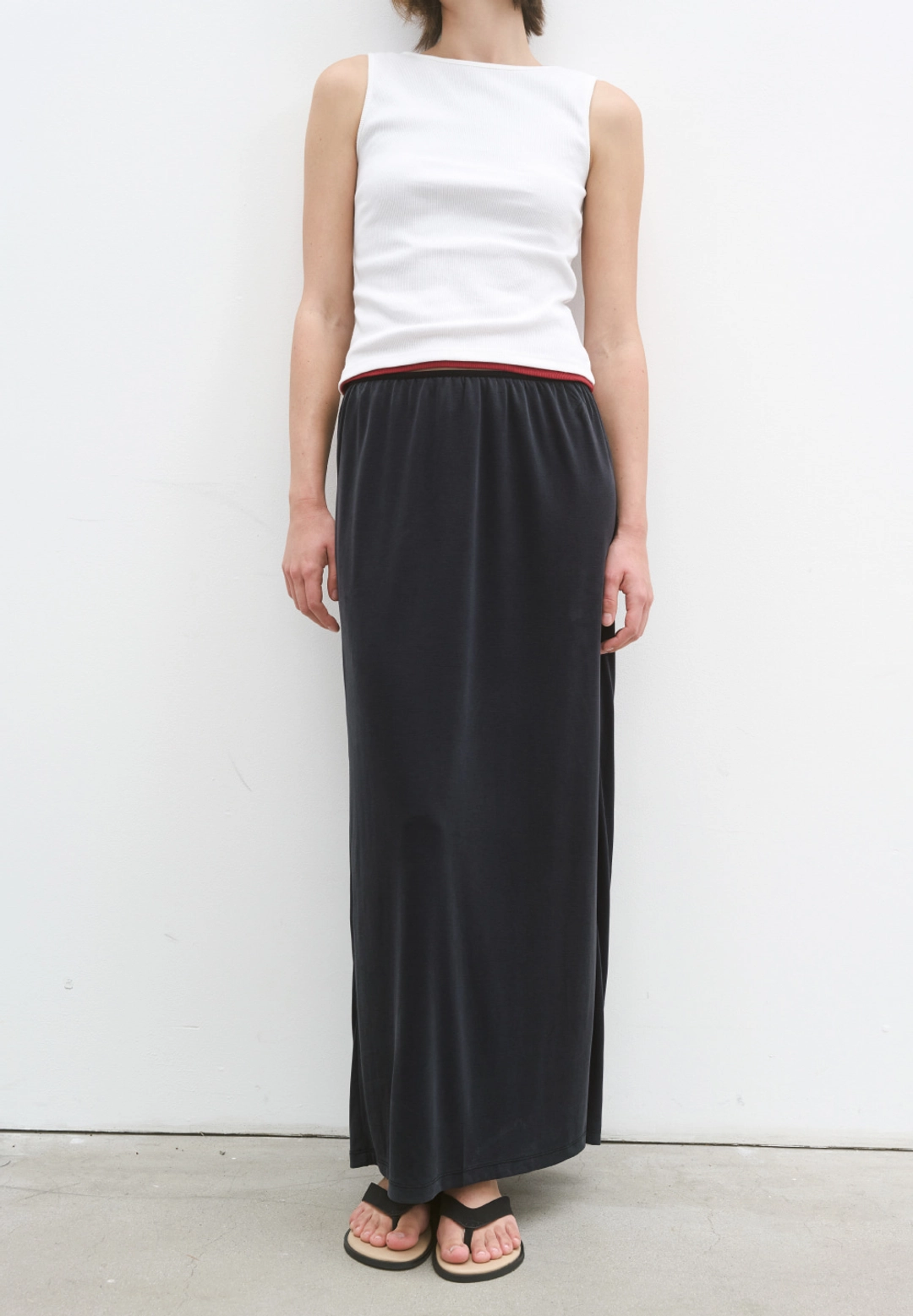 포저 Soft modal maxi skirt (charcoal navy) 상품 이미지 3