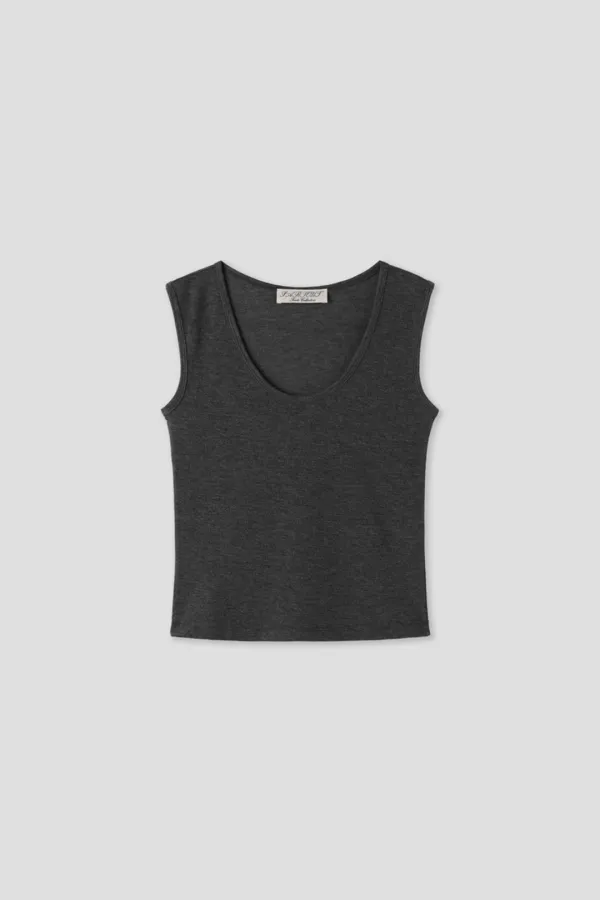 Essential Binding Top