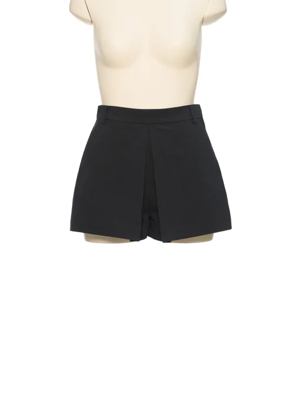SS26 BLACK PLEATED A-LINE SHORTS