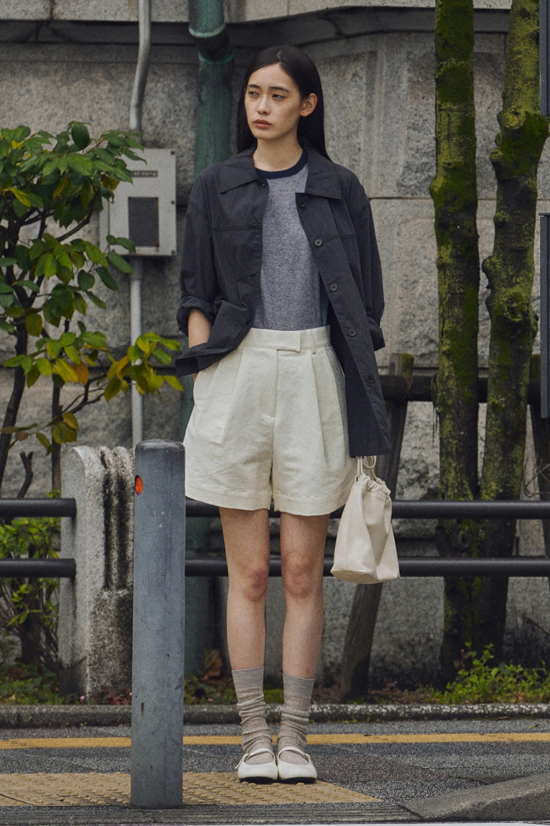 세이지먼트 SPREAD PINTUCK SHORT PANTS_CREAM 상품 이미지 2