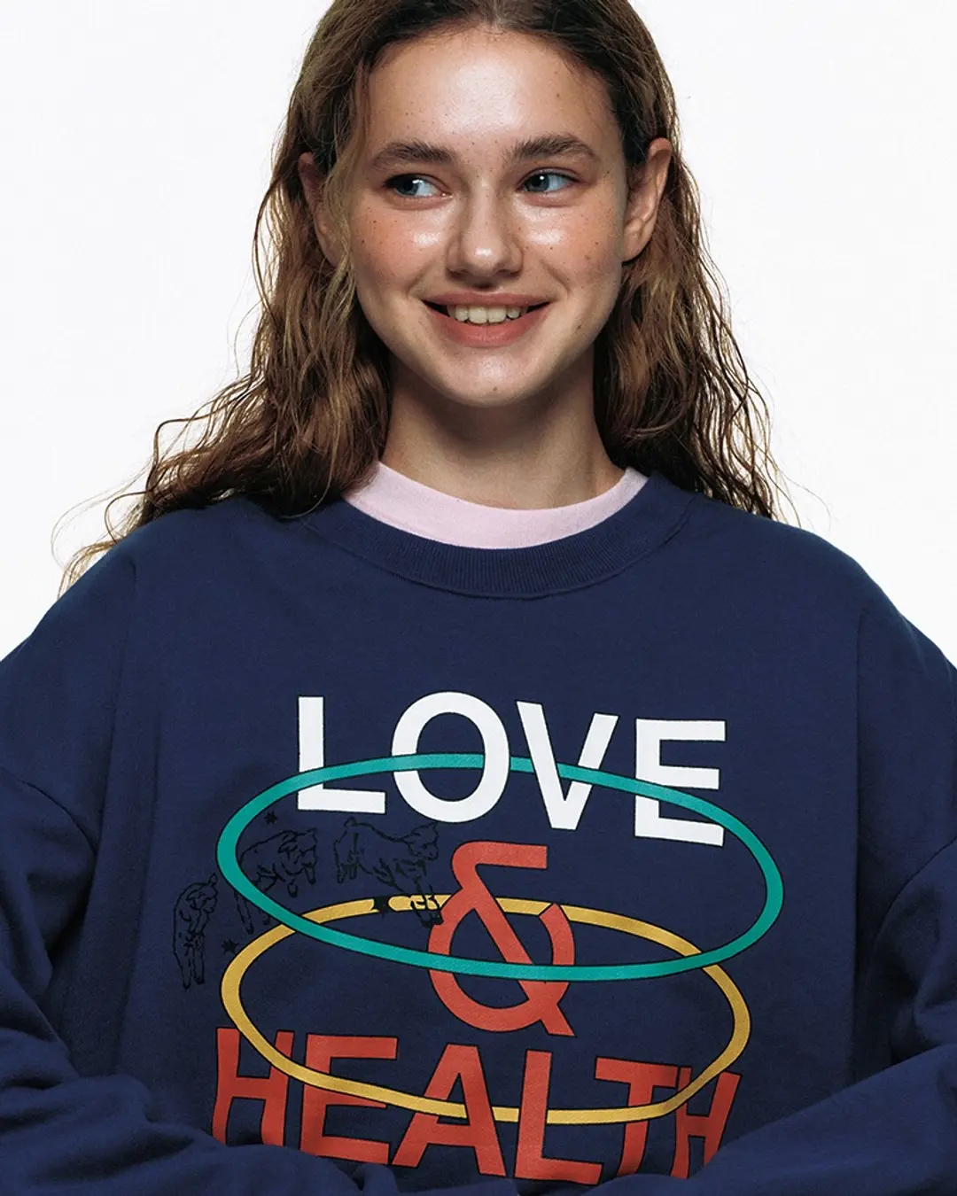 센토르 LOVE & HEALTH SWEATSHIRT_NAVY 상품 이미지 2