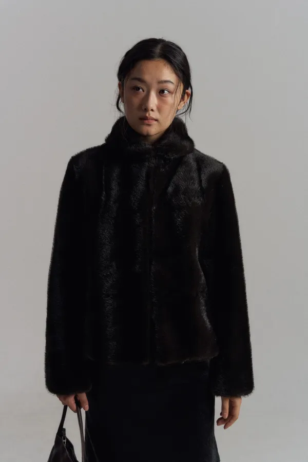 [11/19 예약배송] Brinee Faux Fur Jacket (Dark Brown)