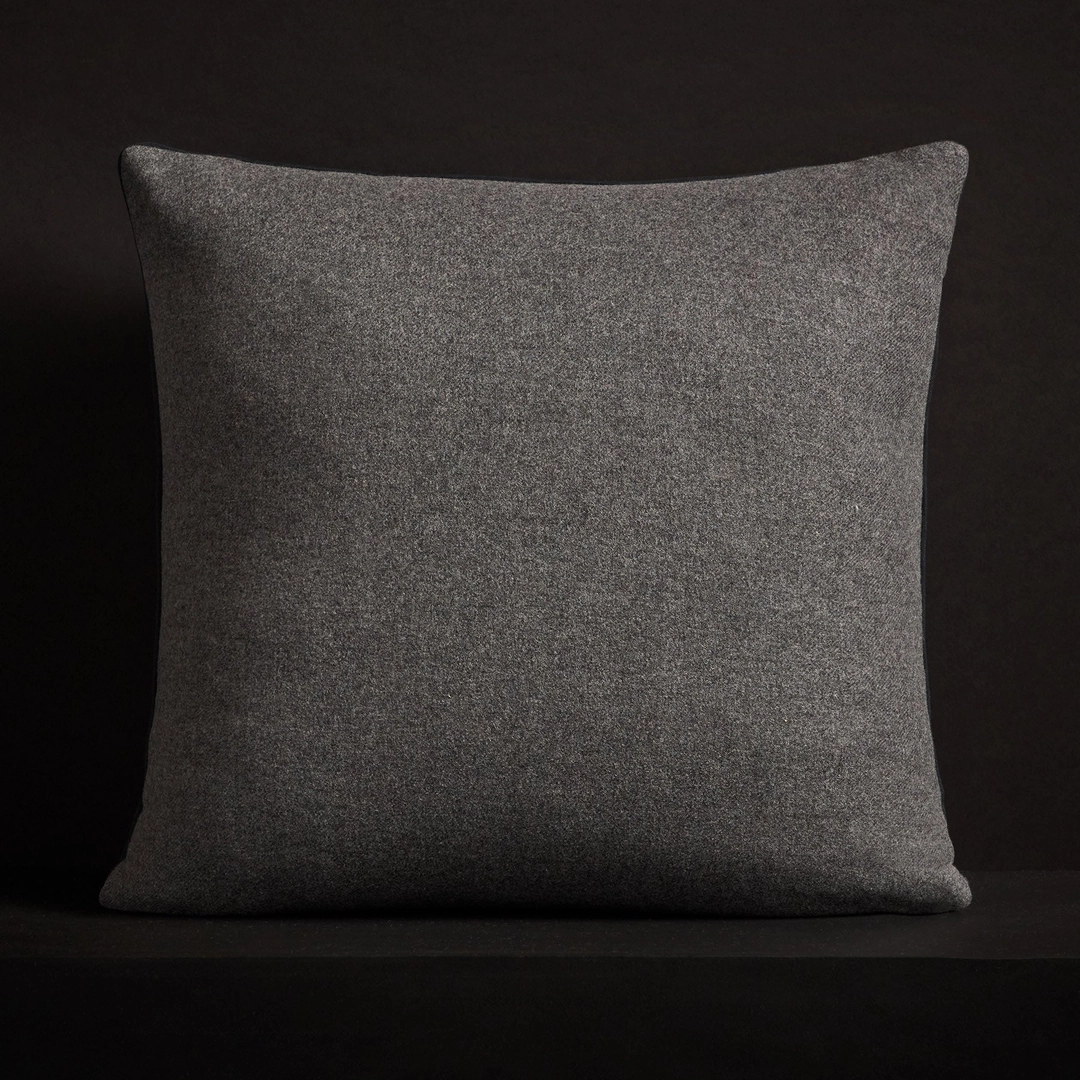 제임스펄스 Double Sided Baby Soft Throw Pillow - Heather Charcoal 상품 이미지 1