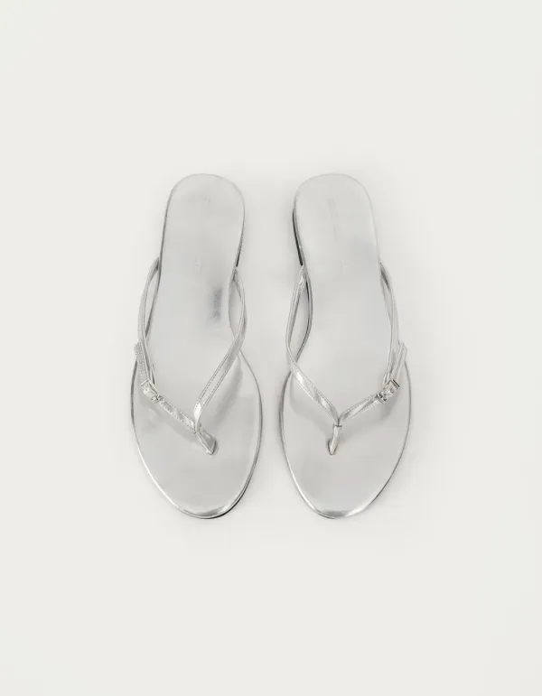 6.12 출고 Slim Buckle Flip-Flops - Silver