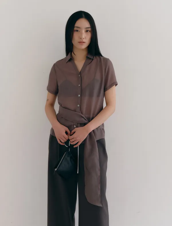 SHEER SCARF TIE SHIRT [BROWN]