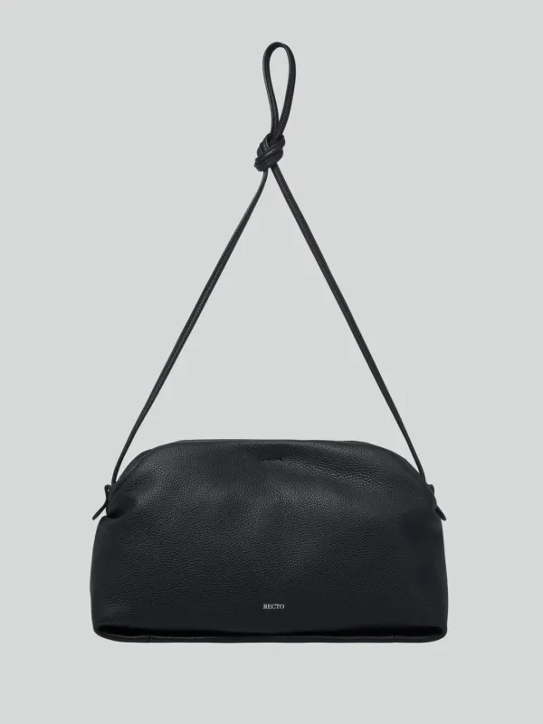 SINGULAR CROSS STRAP BAG (BLACK)