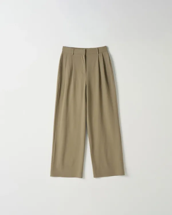 Two Tuck Wide Pants [BEIGE]